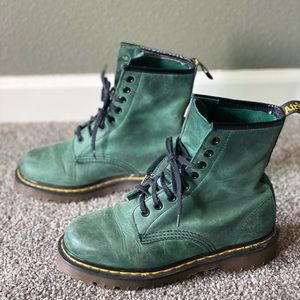 Dr. Martens England Rare 90's Vintage Green 1460 Boots